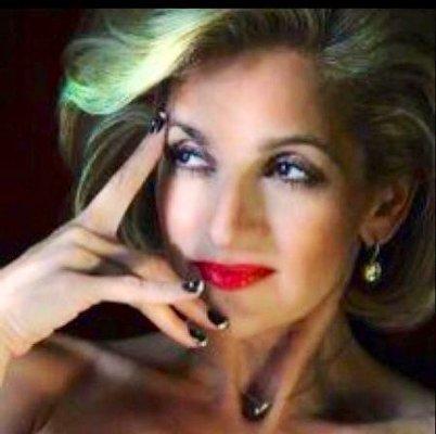 Hi I'm Julie and my specialty is reuniting lovers. For full proof results call today.