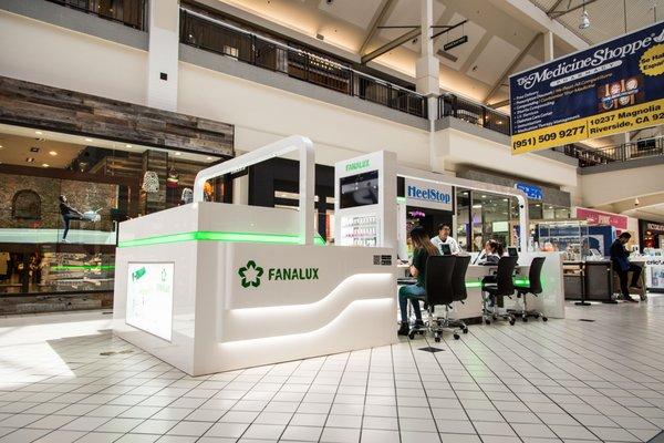 Fanalux Nail Kiosk