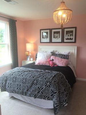 Stephanie D Johnson - Smiling Real Estate Group