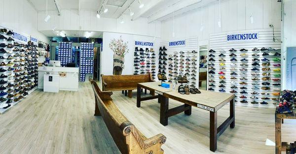 Birkenstock Sherman Oaks New looks