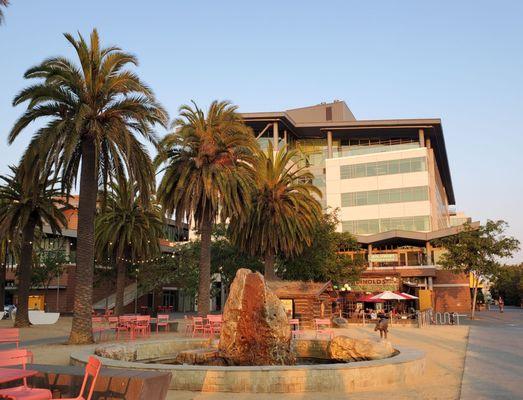 Jack London Square (wolf, cabin, and saloon)