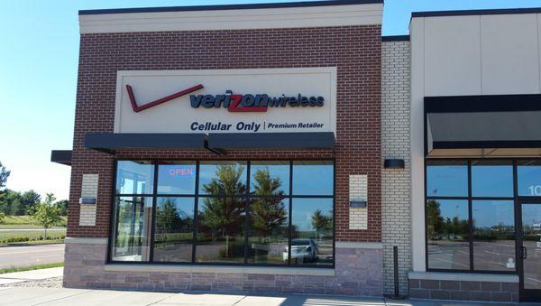 CellOnly - Verizon Authorized Retailer