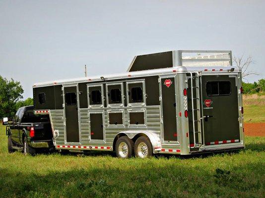K&M Trailer Sales LLC