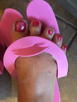 Don't look at my pudgy feet just love the great color lol