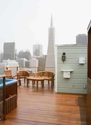 Ipe deck with glass railings