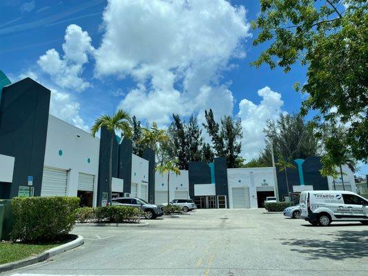 L & E Drywall Finish and Paint