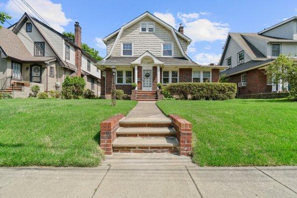 SOLD Leonia NJ
