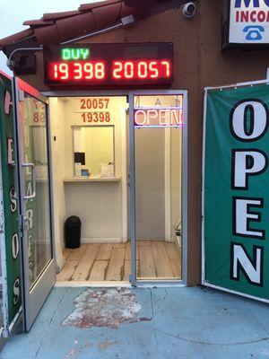 Monex Currency Exchange