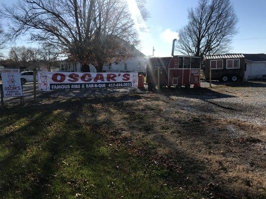 Oscar's Famous Ribs & BBQ - Ozark
