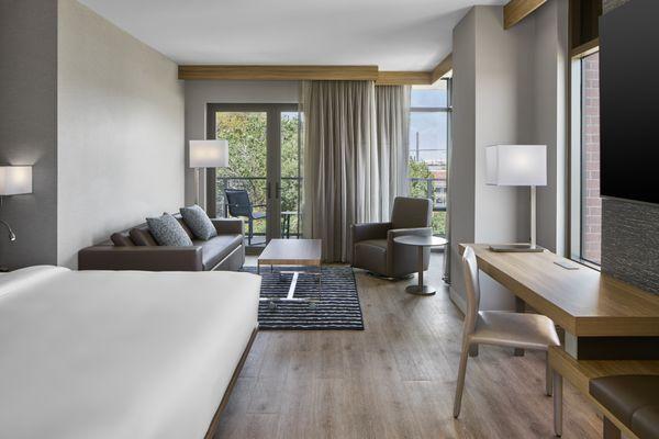 AC Hotel Savannah Historic District