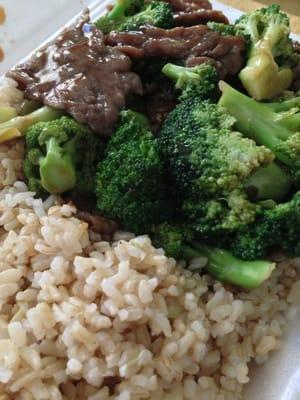 Love their beef broccoli with brown rice. Not salty, perfect.