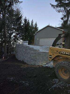 Retaining wall install
