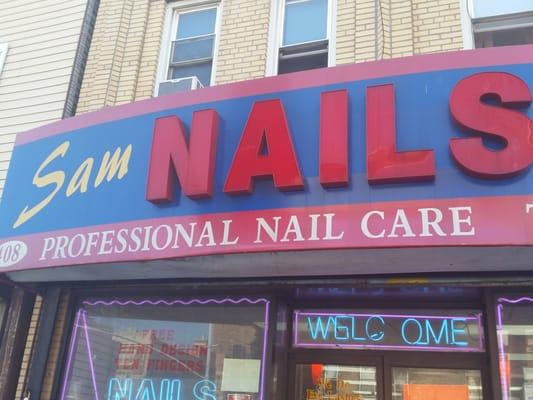 High End Nail Salon