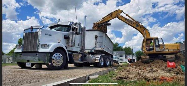 Dever Trucking and Excavating