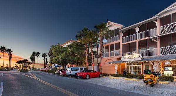 BridgeWalk - A Landmark Resort