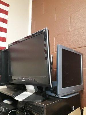 Monitors for sale $35 each