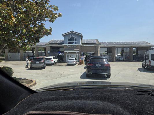 Lines for the 2 touchless bays, only took about 15-20 to wait my turn