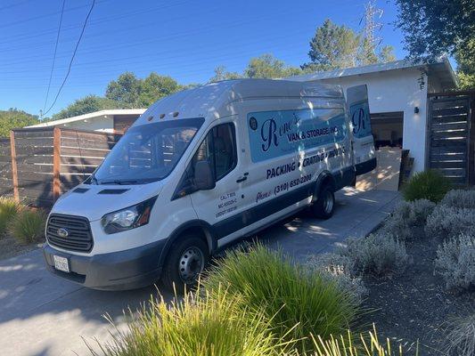 Packing van- they come prepared to pack anything and everything!!!