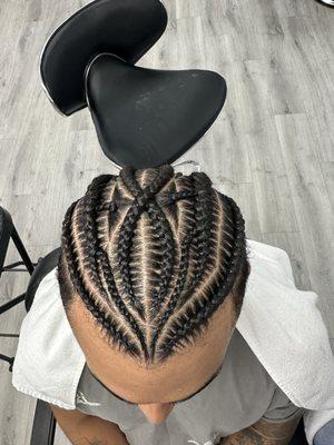 Design cornrows for men by Gigi's B&B
