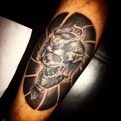 Japanese skull artist: Antonio Negron Illusion Ink
