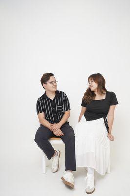 Pose Palace Self-portrait Studio