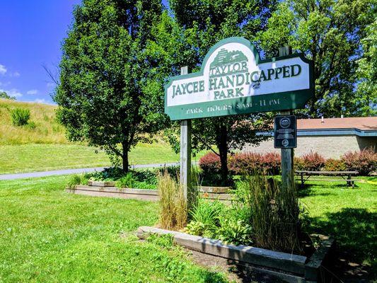 Taylor Jaycee Handicapped Park