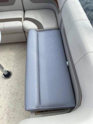 Carol's Upholstery & Seat Covers