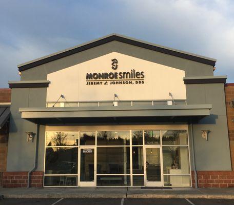 Jeremy L Johnson, DDS - Monroe Smiles