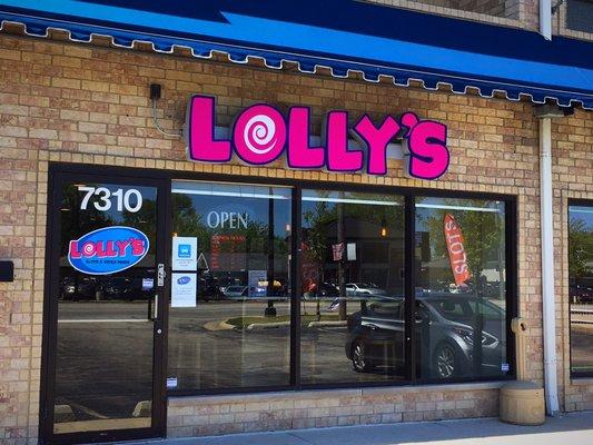 Lolly's