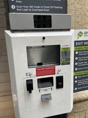 221 East Chestnut Self Park