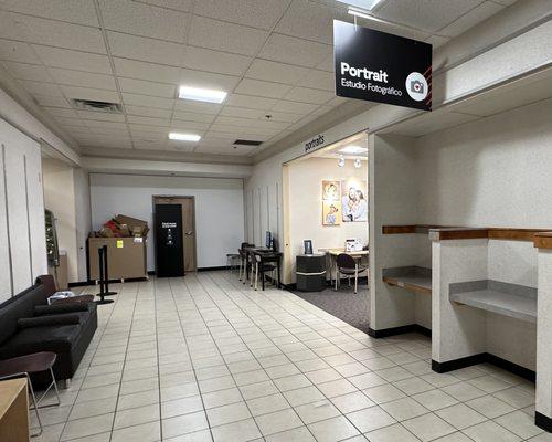 Entrance to photography studio