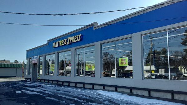 State St Schenectady Store