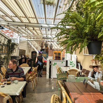 Buena Vida Tea Bar & Garden