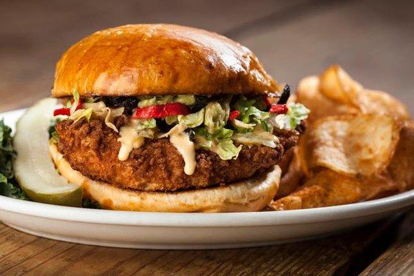 Pluckers Wing Bar - Landmark