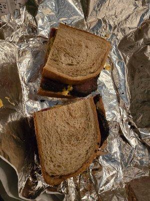 Does this look like it's worth $20? No sides, nothing, just a slice of pastrami on 2 slices of rye. And it was the burnt end!
