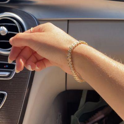 This is my final bracelet. It's 6" long