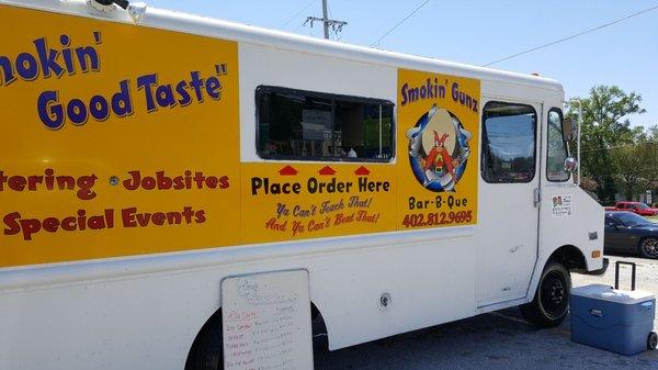 Smokin' Gunz Bar-B-Que