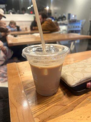 Vanilla iced latte