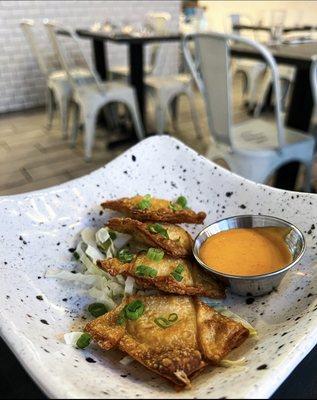 Garlic Cheese Wontons