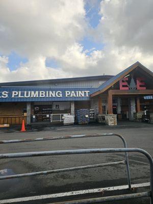 E & E Lumber and Homecenter