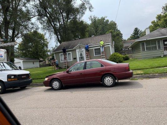 The crew at work! Did a drive by!! :)