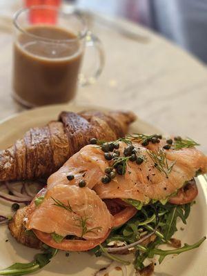 Blue Kale Cafe & Lounge