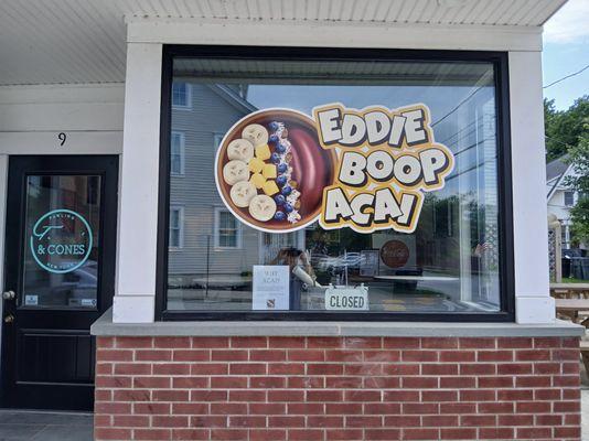 Eddie Boop Acai