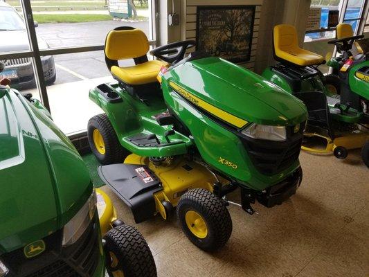 John Deere X350 Garden Tractor.