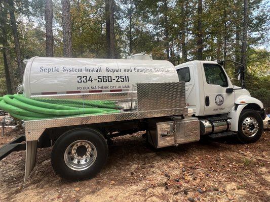 Pumping, cleaning and real estate inspection pump out reports.