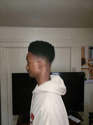 DOING MY THANG! Barber Shop