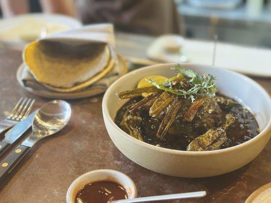Costillal de Res (braised short ribs with fresh corn tortillas)