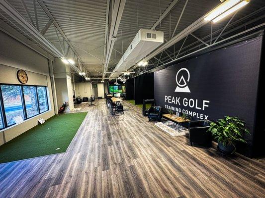 Peak Golf Training Complex