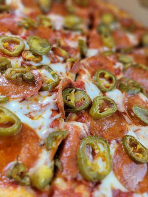 Large Pepperoni & Jalapeño