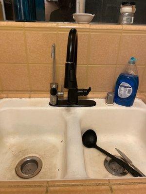 Reverse osmosis water system